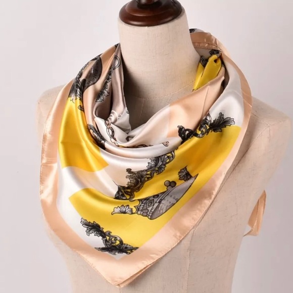 Large square head and neck scarf 🧣.( brand new) - Picture 2 of 6